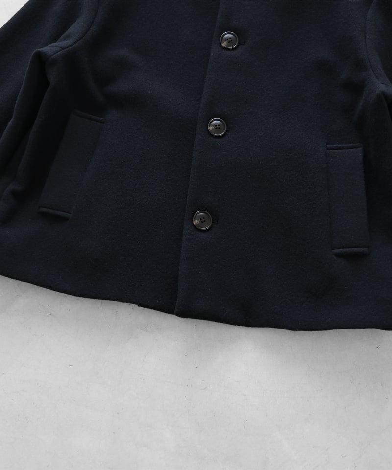 HUIS | “HUIS×尾州”縮絨ウールフランネルノーカラーショートコート