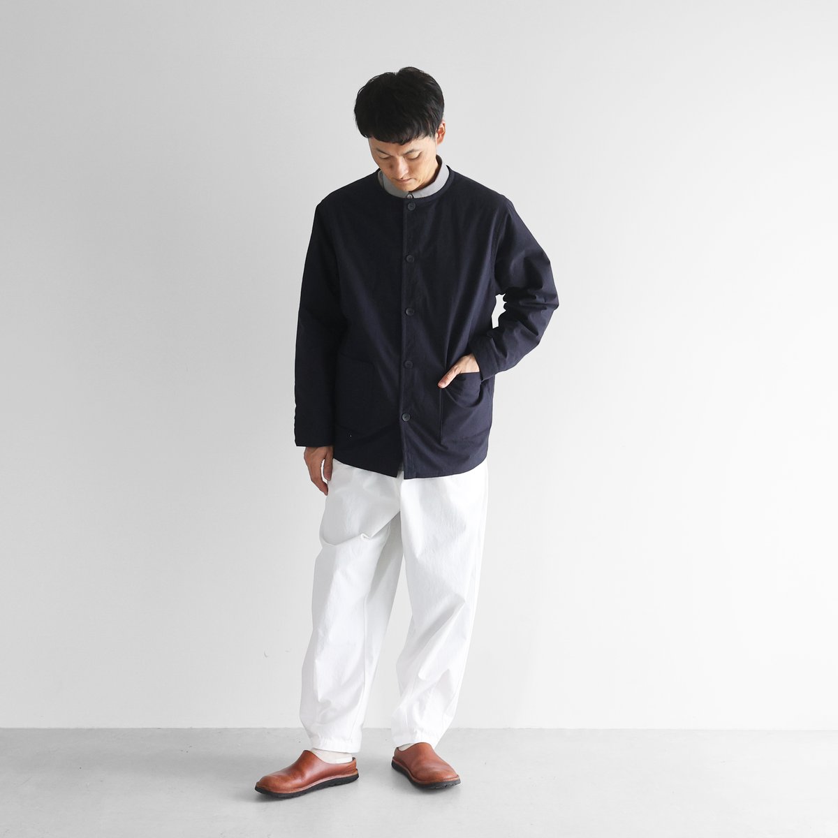 HUIS | “HUIS×尾州”縮絨ウールフランネルノーカラーショートコート
