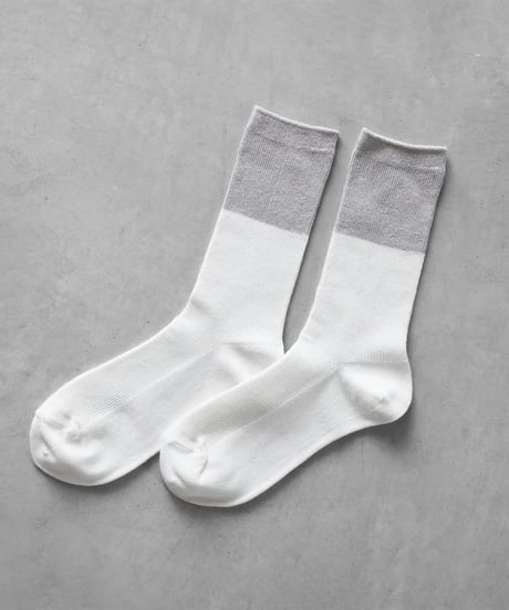 HUIS |［HUISのくつした］コットンリネン（グレーホワイト）【ユニセックス22cm-27cm】