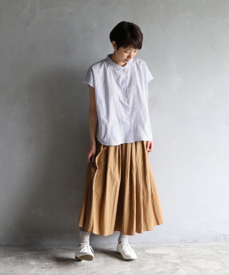 HUIS |空羽コードレーンフレンチスリーブワイドブラウス（ブルー