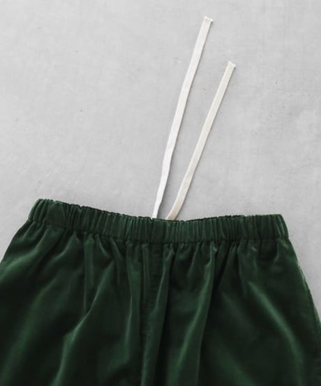 HUIS | みじんコールサルエルバルーンパンツ（エバーグリーン）【ユニセックス】511