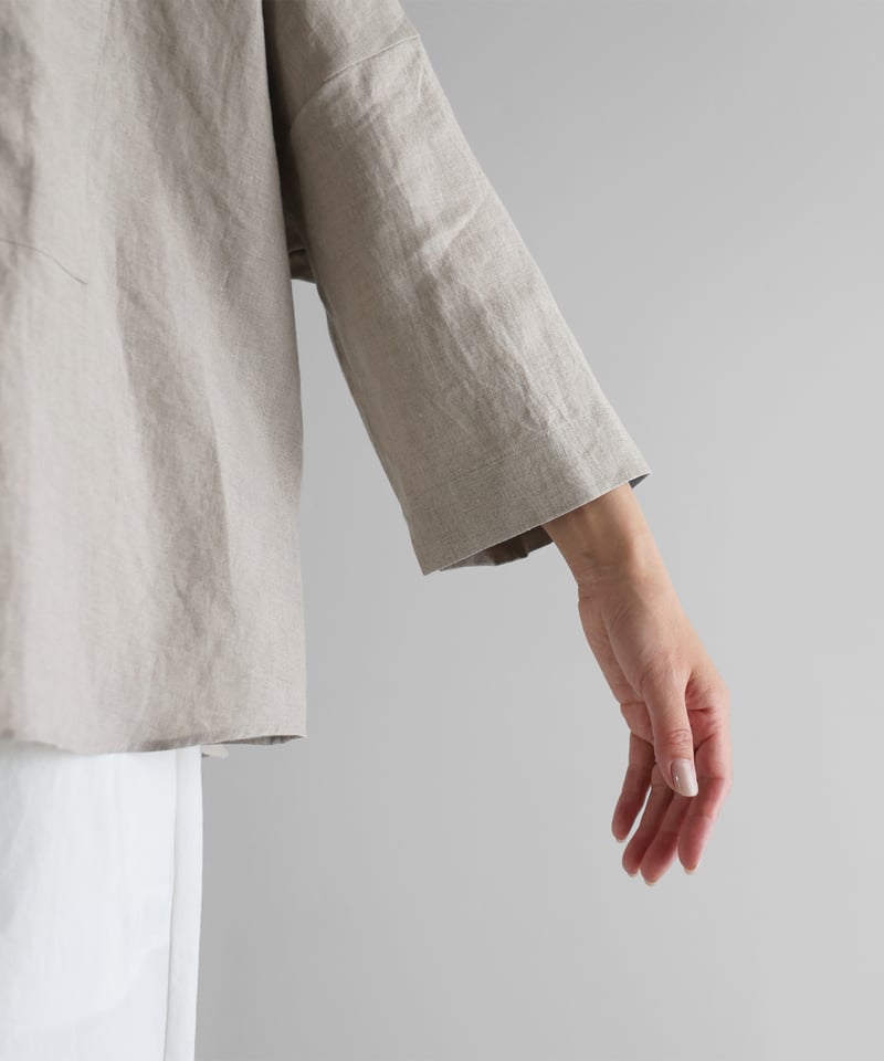 HUIS |8分袖オールドレピアリネンバンドカラーブラウス（きなり