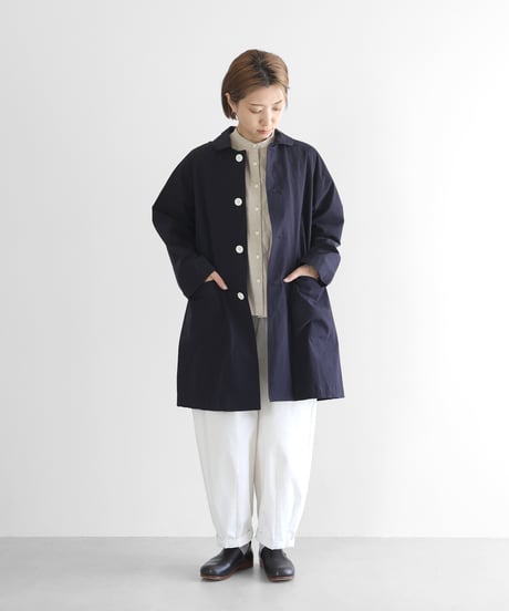 HUIS |【暮らしのおへそ一田さん×HUISコラボ】おへそステンカラーコート （ダークネイビー）【ユニセックス】316