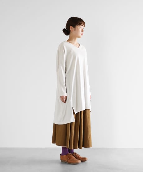 HUIS | ［HUIS in house］SUVIN COTTON長袖Vネックチュニックカットソー（グレージュ）【レディース】CS304