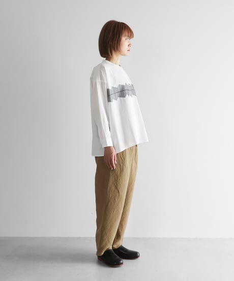 HUIS |バンブーリネンセミワイドパンツ（サンドベージュ）【ユニセックス】512