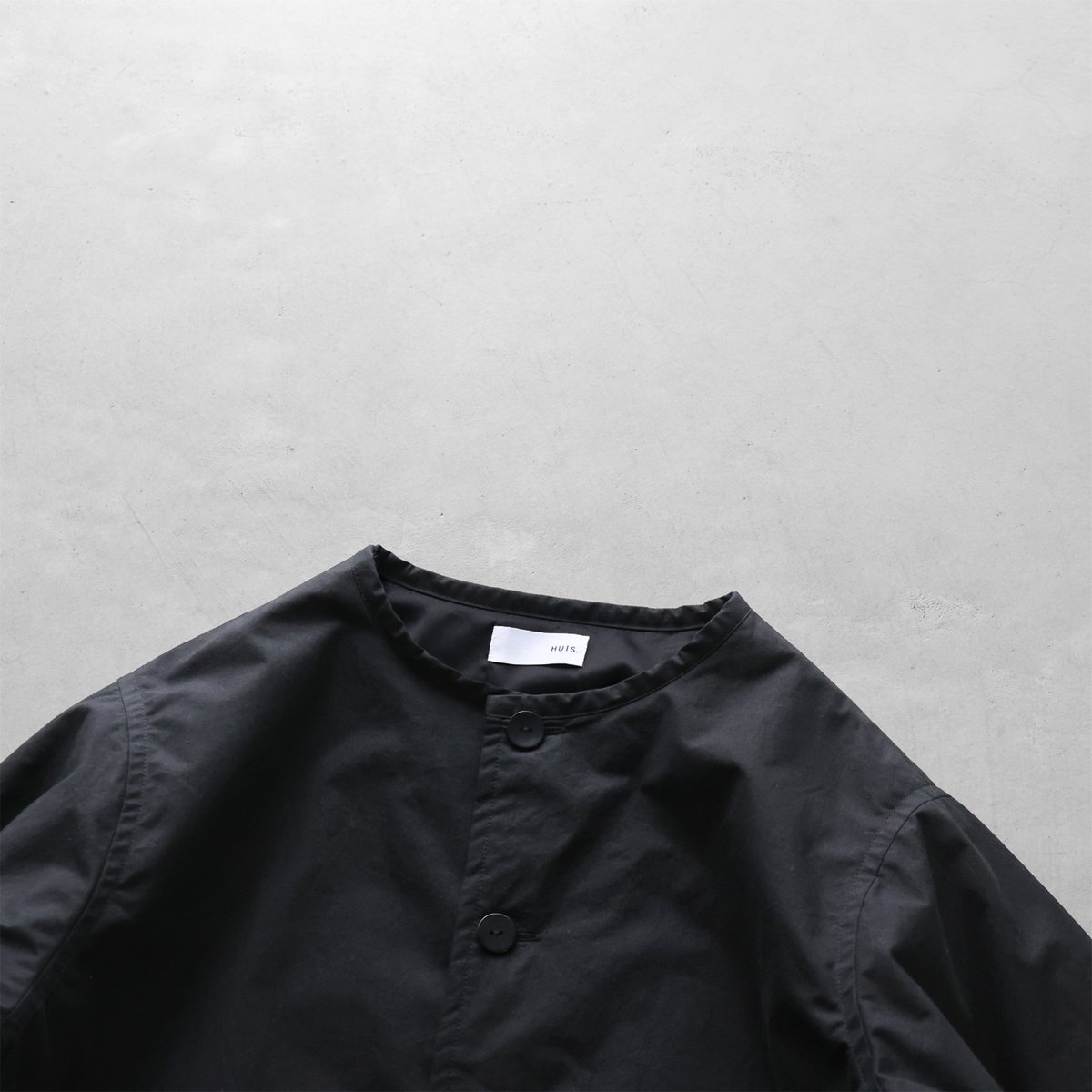 HUIS |ダウンプルーフコットンsunstate中綿ジャケット（ブラック