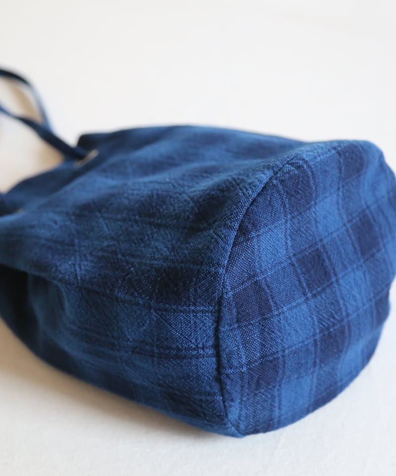 絲佳 | 藍染 丸きんちゃくバッグ(藍染格子柄) | 絲佳 online store 絲佳 | 藍染 丸きんちゃくバッグ(藍染格子柄) | 絲佳 online store