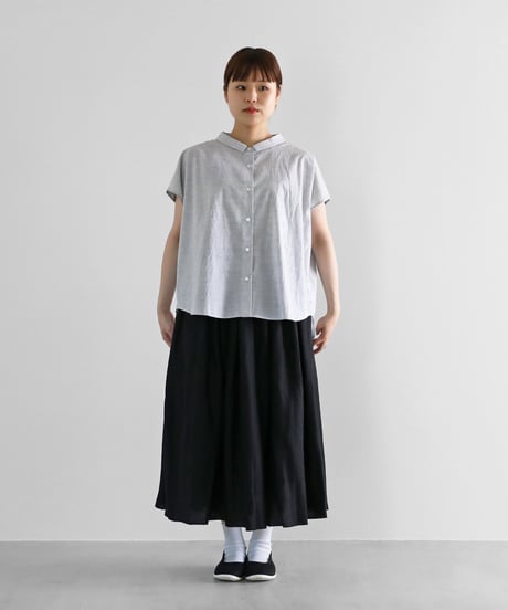 HUIS |コードレーンフレンチスリーブワイドブラウス（トップ糸グレー）【レディス】U103