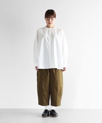 HUIS | パラシュートクロスバルーンパンツ（ダークオリーブ）【ユニセックス】506