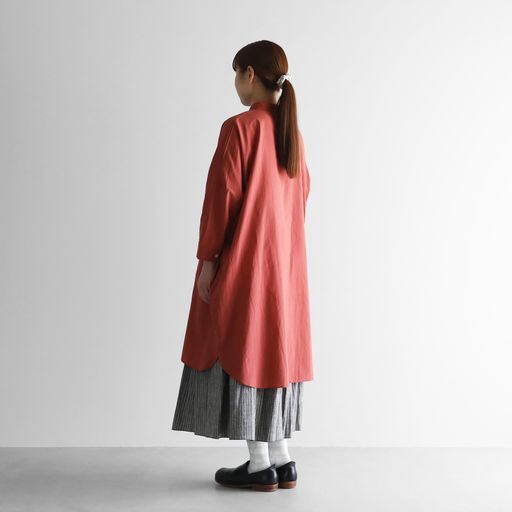 美品 遠州織物 HUIS 004 やわらかコットンロングシャツ スカーレット HUIS | ゆるふわコットンロングシャツ（スカーレット）【ユニ