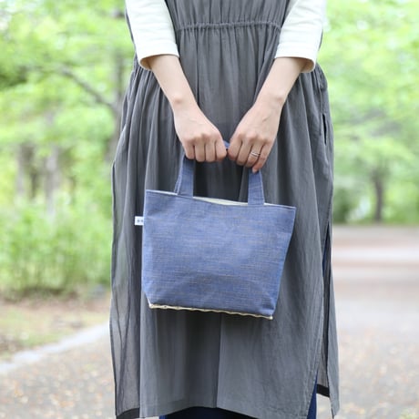 絲佳 | 籐と布を組み合わせた手提げバッグ（会津木綿）銀青