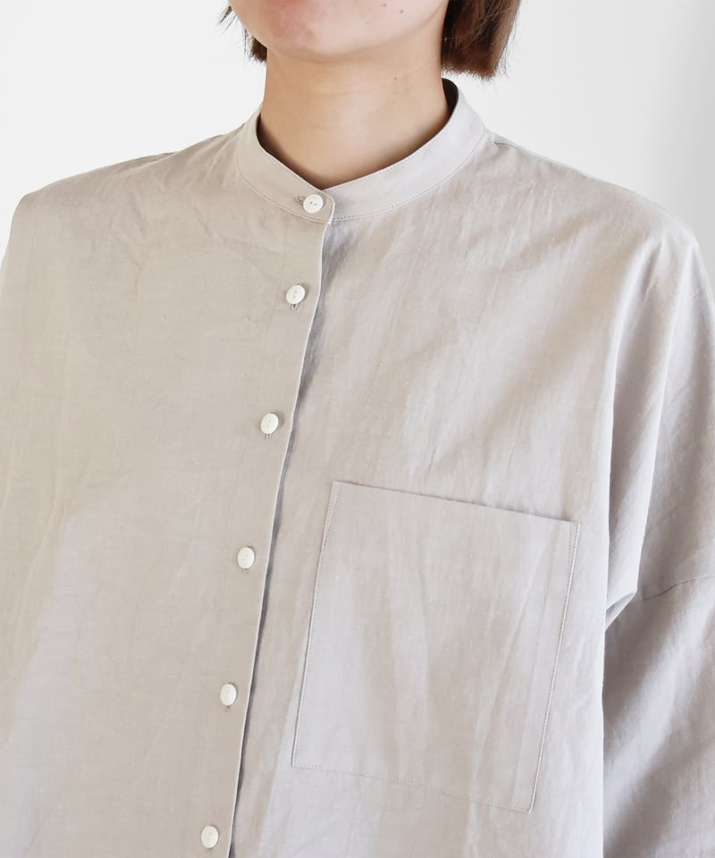 HUIS ギザコットンヘンプ　バンドカラー　ブラウス　遠州織物　huis HUIS |ギザコットンヘンプバンドカラーブラウス（ナチュラルグレー