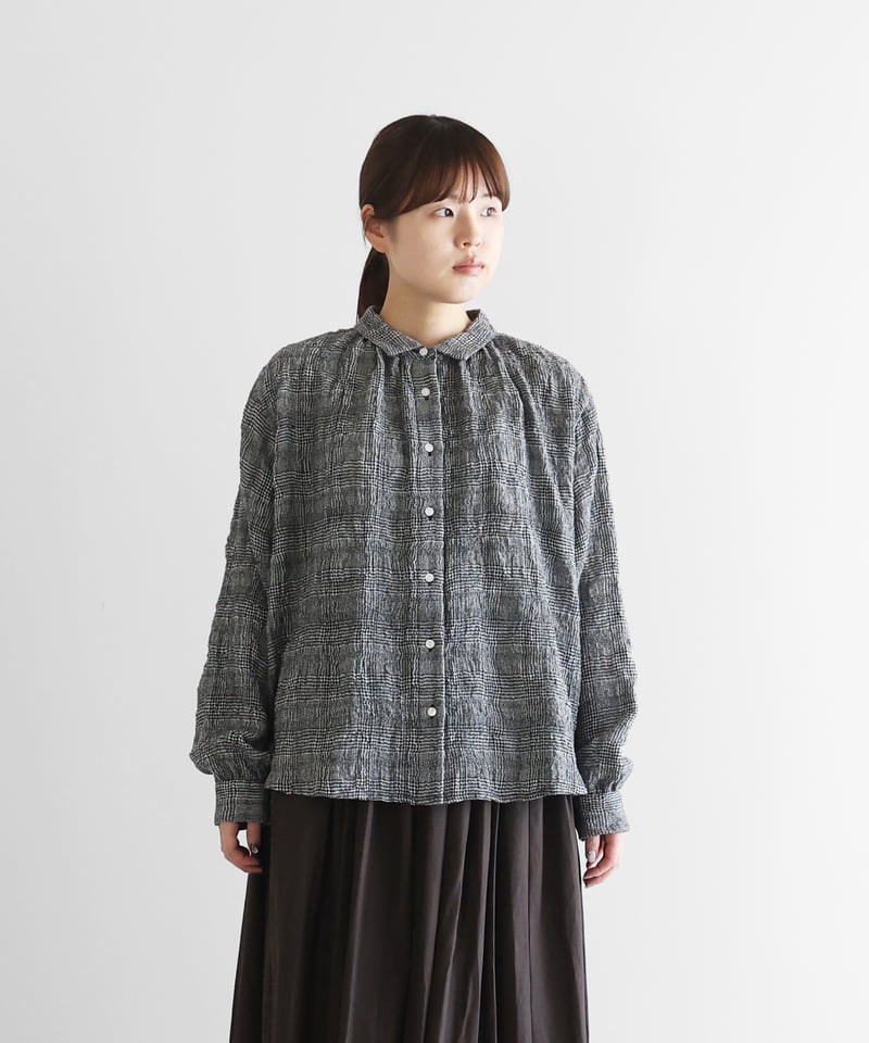 HUIS | “HUIS×尾州”縮絨綿ウールガーゼギャザーブラウス（グレン
