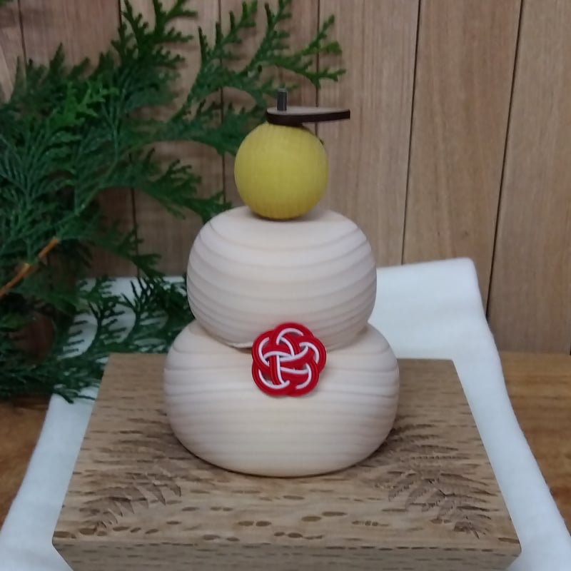 ヒノキの鏡餅 | Ki na li.