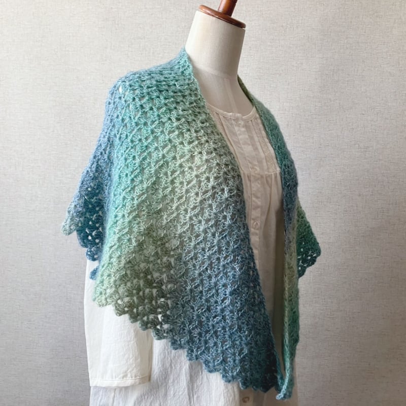 ダウンロード版編み図】グラデーションダイアゴナルストール | かぎ針