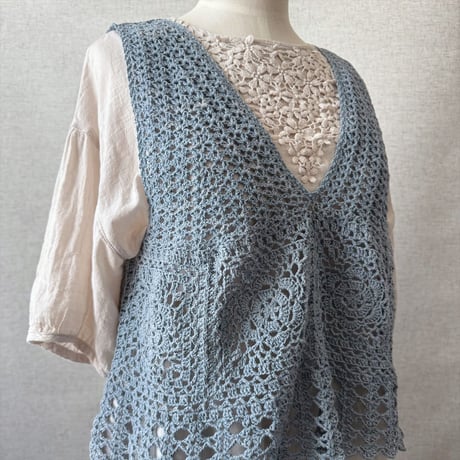 【ダウンロード版編み図】花結びのモチーフ繋ぎビスチェ