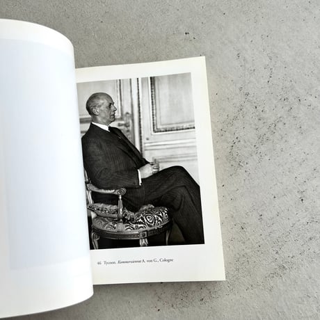 Face of Our Time / August Sander
