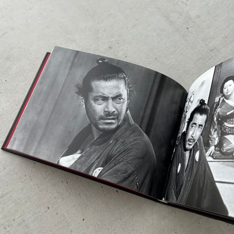 AKIRA KUROSAWA THE MASTERWORKS 　黒澤明監督作品　愛蔵写真集