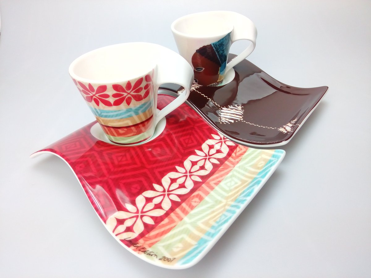 2007年限定デザイン 曲線が美しいカップ&ソーサー レッド | 6th Sense