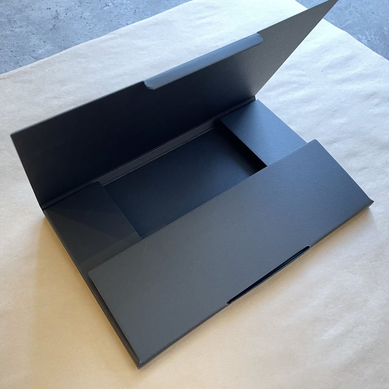 Yasuhiro Suzuki | ポストカードボックス（単品） | ニュー