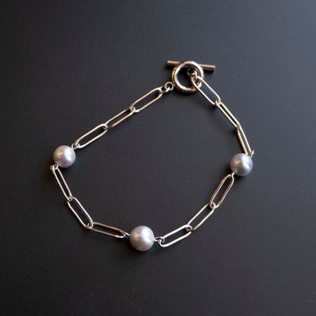 LS Pearl｜3粒真珠の細マンテルチェーンブレスレット