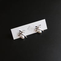 LS Pearl｜南洋真珠のクロスデザインピアス