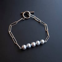 LS Pearl｜5粒真珠の細マンテルチェーンブレスレット