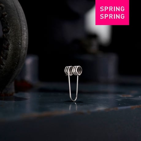 SPRING SPRING｜SPRING WEAR pinch（イヤリング）SILVER