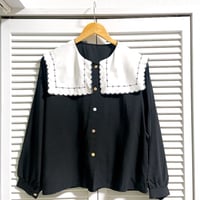 可愛いビッグカラーブラウス