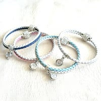 再入荷★マグネットタイプのレザー編みブレスレット