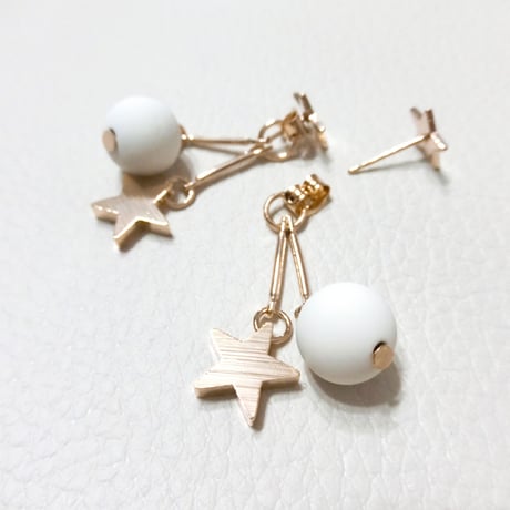 スター＆ボールのバックキャッチピアス