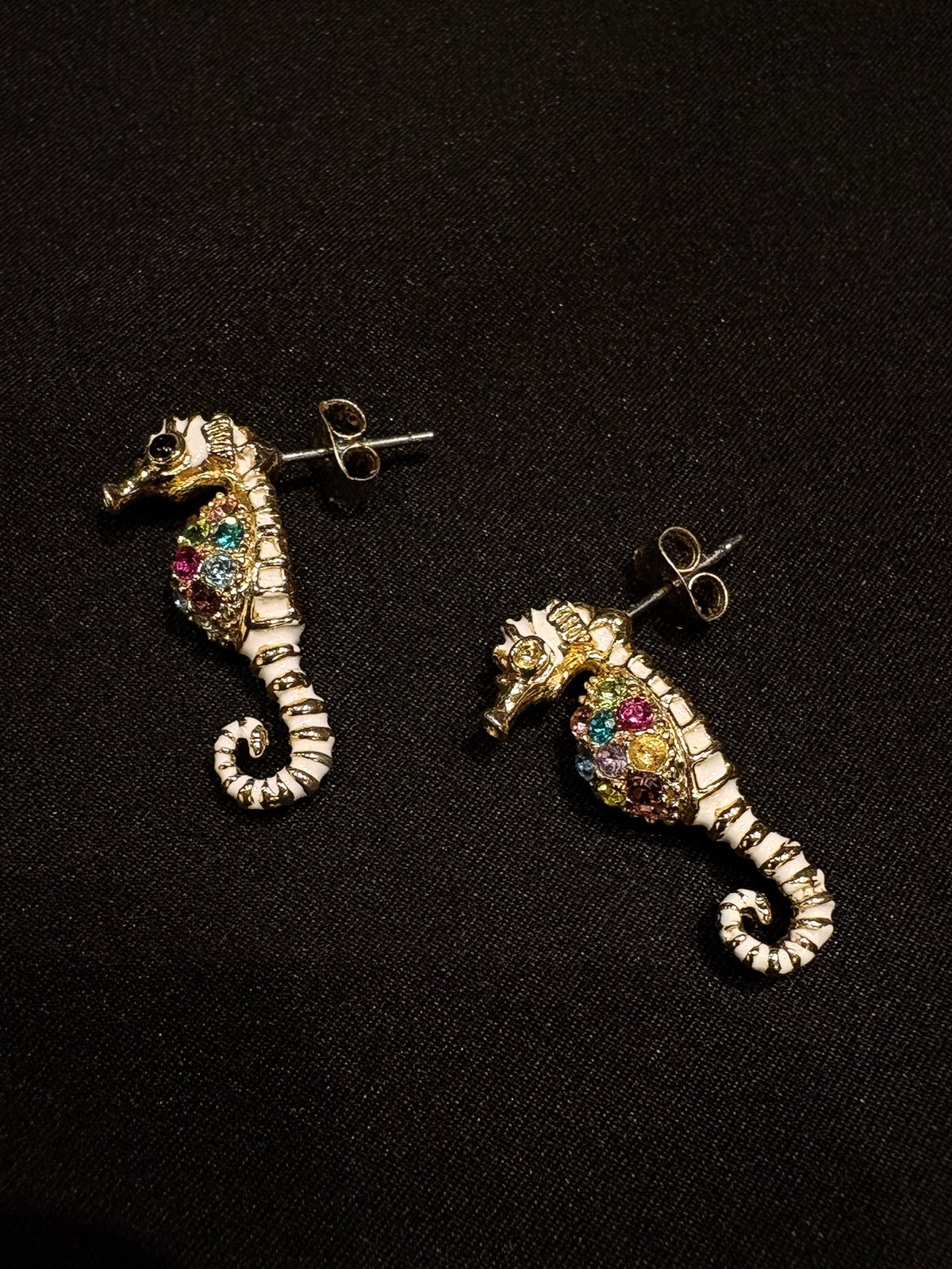 タツノオトシゴピアス | kyasalon