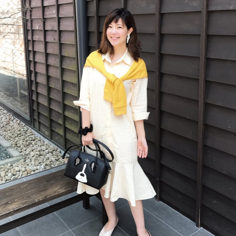 肩掛けカーディガン風のストライプシャツワンピース | kyasalon