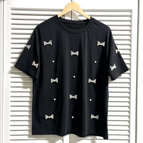 パールリボンのゆったりTシャツ ブラック