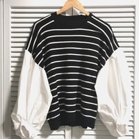 バルーンスリーブのボーダードッキングトップス