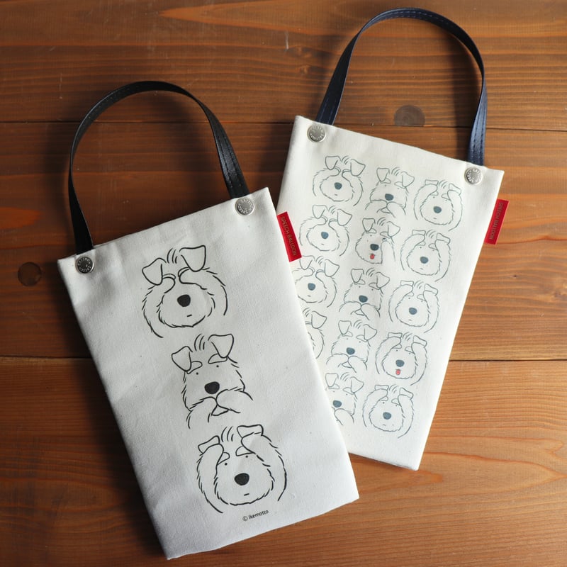 ペットボトルが入っていない時は畳んでぺたんこに ペットボトル