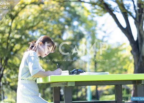 【写真素材】勉強する大学生7 - Lサイズ：4000 × 2667px (300dpi) [33.87cm × 22.58cm] - ロイヤリティフリー素材