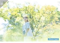 【写真素材】大学に通う学生16 - Lサイズ：4000 × 2668px (300dpi) [33.87cm × 22.58cm]