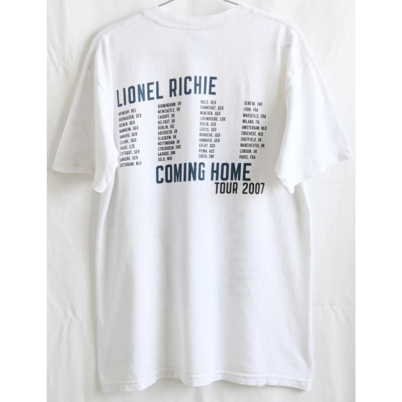 じ*み様 コモドアーズ！ライオネルリッチー１９８０年製Ｔシャツ LIONEL RICHIE Hello Tシャツ | GEEKHEAD