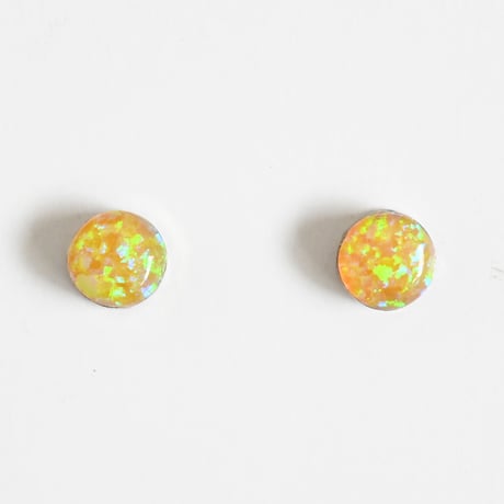 オパールピアス | STORES