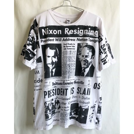 【90's vintage】"Nixon Resigning" newspaper print T shirts -L / white- (om-225-4c)