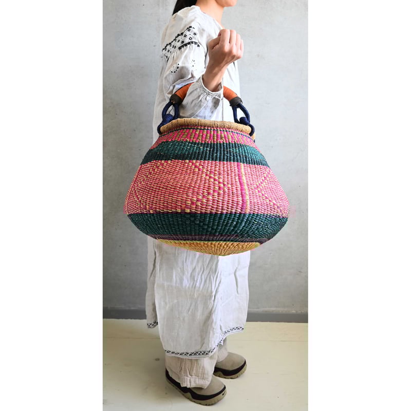 アフリカ ガーナ製ブルキナボルガ バスケット44×46cmピンク hand made