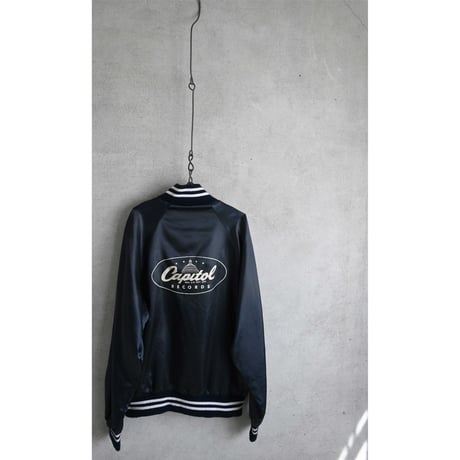 【 70's vintage / Lacy / US made】"Capitol Records" official satin jacket -S / navy- (p-242-31-1)