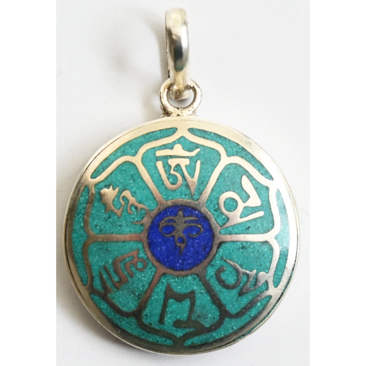 Made in Nepal】mantra&buddha-eye inlay pendant