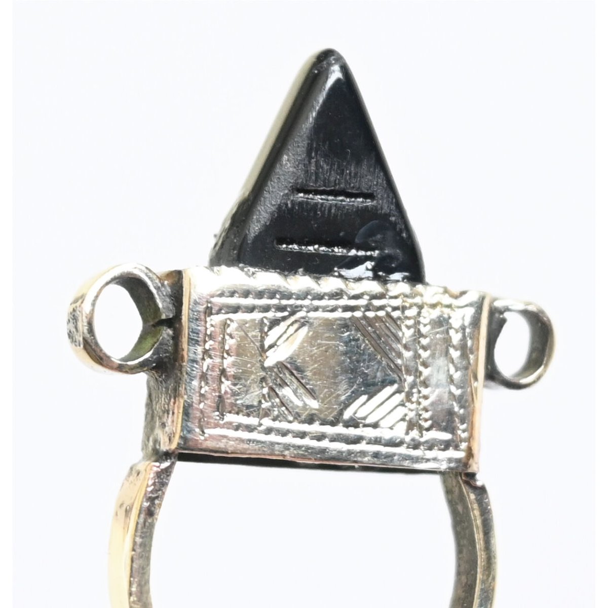 African・Touareg(トゥアレグ族) Hand Made” Metal Ingal