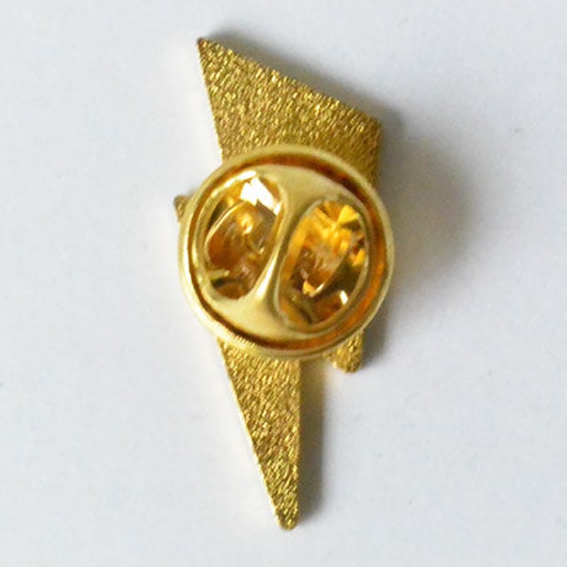 再入荷! ”David Bowie / Aladdin Sane” thunder pin b 再入荷! ”David Bowie / Aladdin Sane” thunder pin b