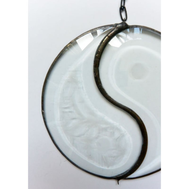mosaik verglasung” stained glass ornament -yin