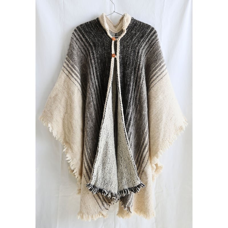 70's vintage】hand woven wool stripe poncho (p...