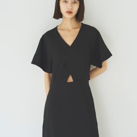 Back open design one-piece