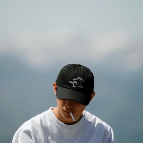 solid "D" cap